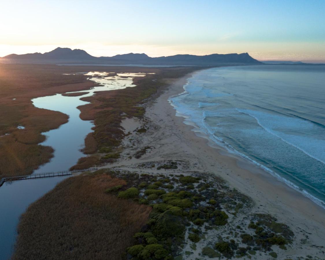 Villachad Guesthouse Kleinmond Luaran gambar